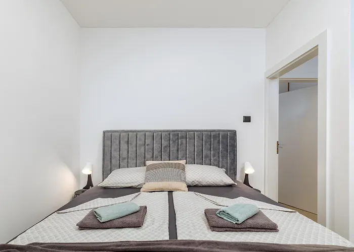 Magdalena Apartment Pula